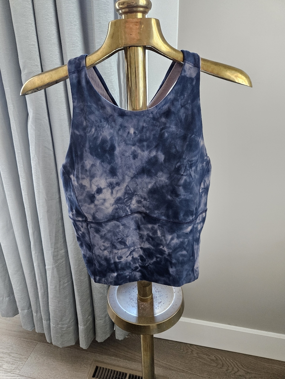 Bundle 3/$40 Lululemon Navy Tie-Dye Racerback Tank Top Size 10